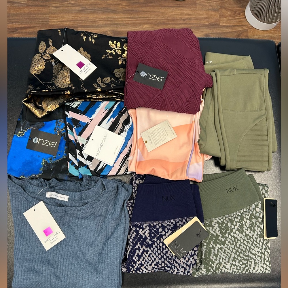 NWT name brand women’s activewear size M
